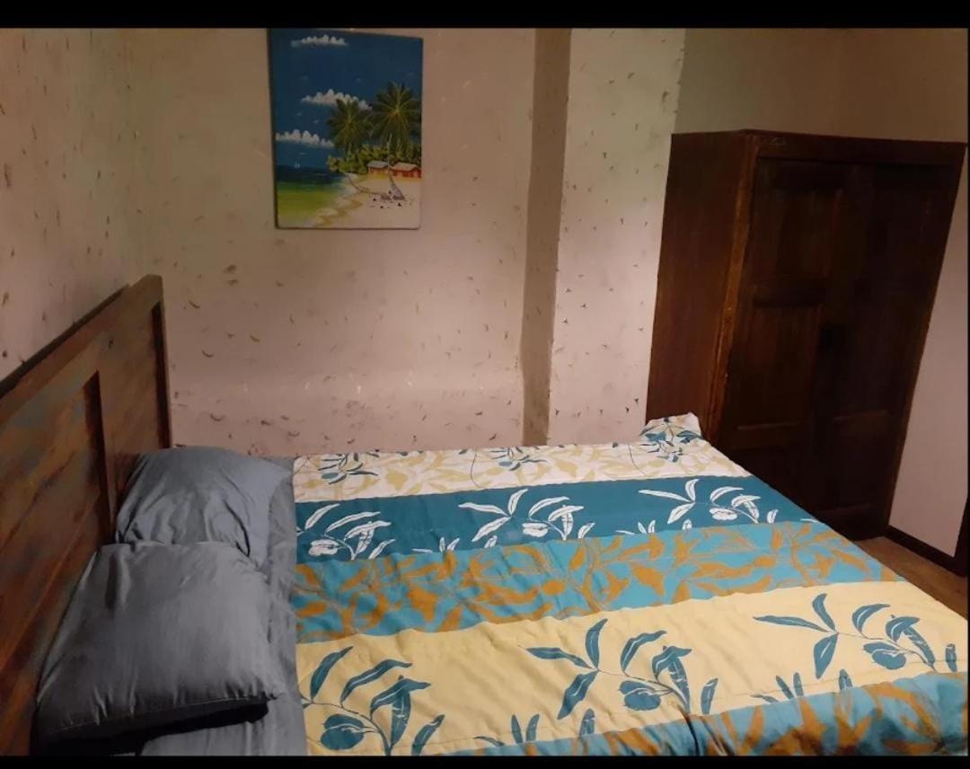 Hostel Santa Canela Куэнка Экстерьер фото